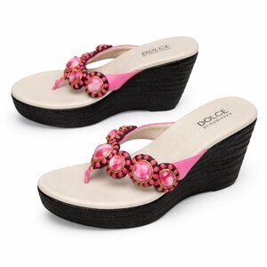 DOLCE by Mojo Moxy Pink Slip-On Wedge Thong Sandals Shoes Size 6.5M